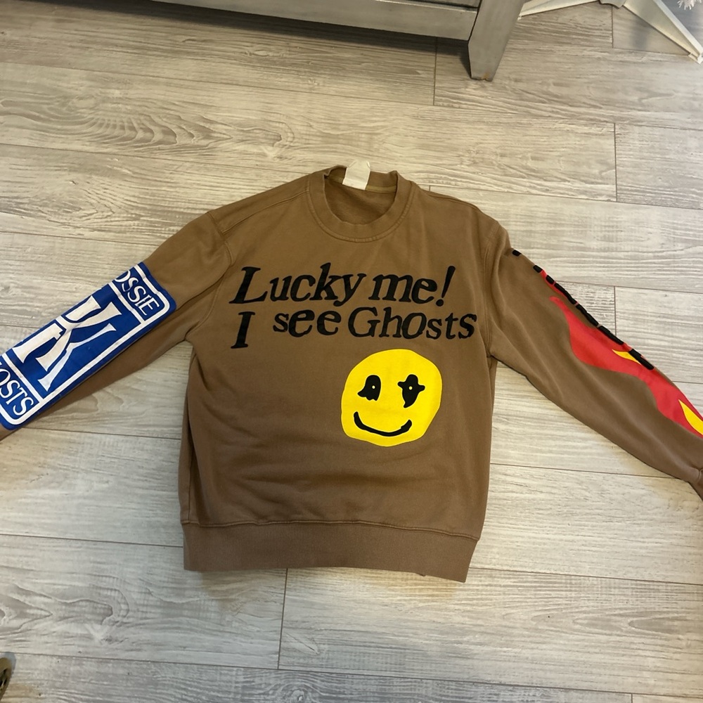 Brown Graphic Sweatshirt with Smiley Design